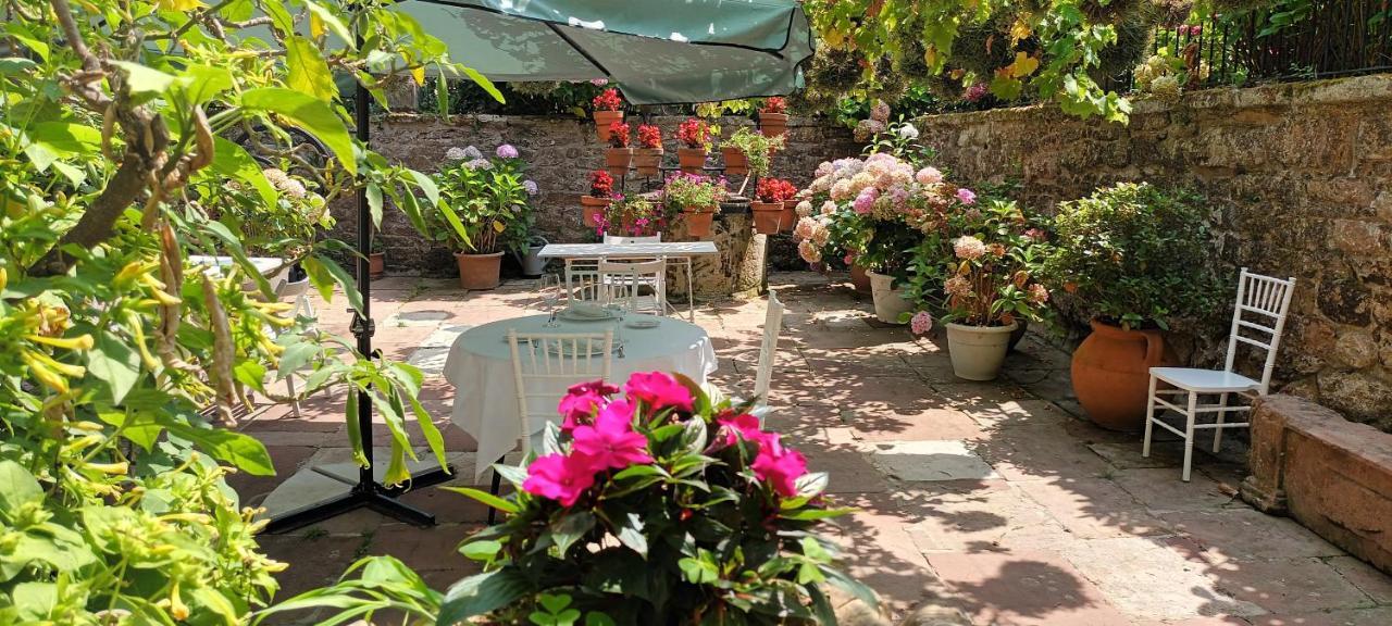 Hosteria De Quijas Bagian luar foto